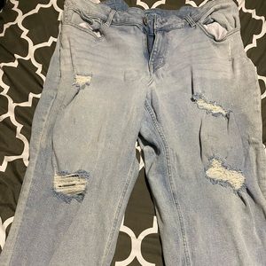 Size 22 Maurice’s capris